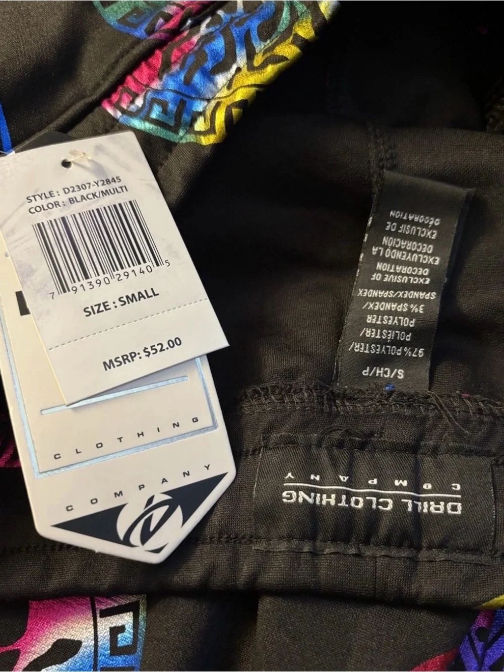 DRILL Men's Medusa Graphic Print Shorts Size Small - Multicolor